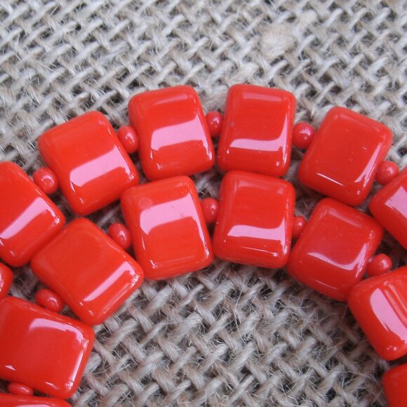 Vintage Handmade Red Glass Bead Necklace - Picture 8 of 10